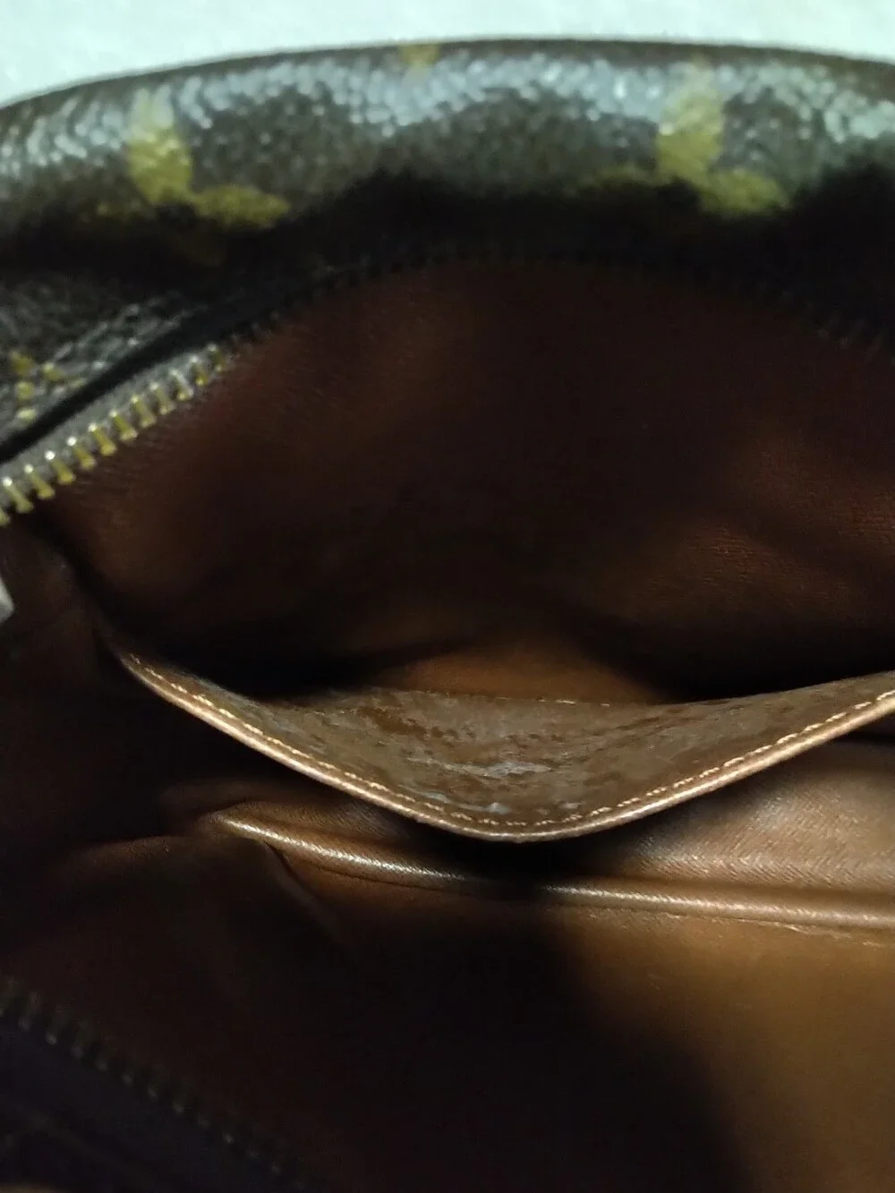 Authentic Louis Vuitton Monogram Compiegne 28 Clutch/ Tolietry Bag